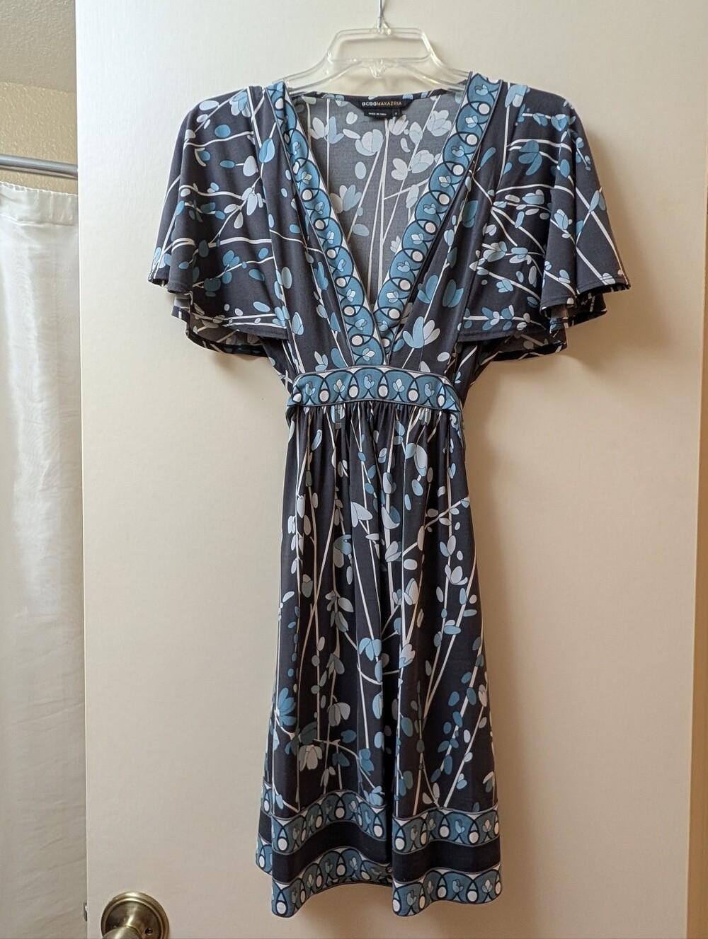 BCBGMaxAzria Gray/Blue Floral Dress on Black